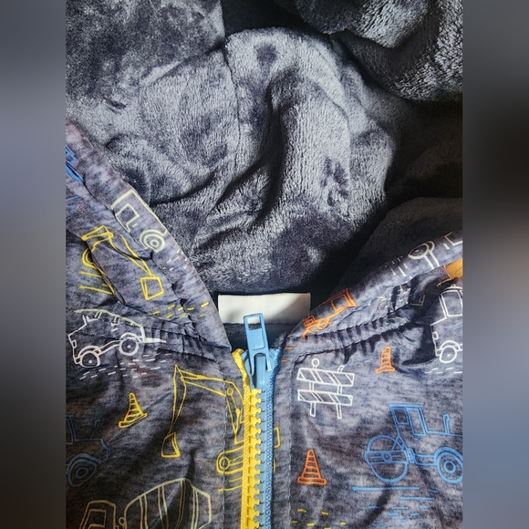 Columbia Red and Gray Baby Jackets - Picture 4 of 10